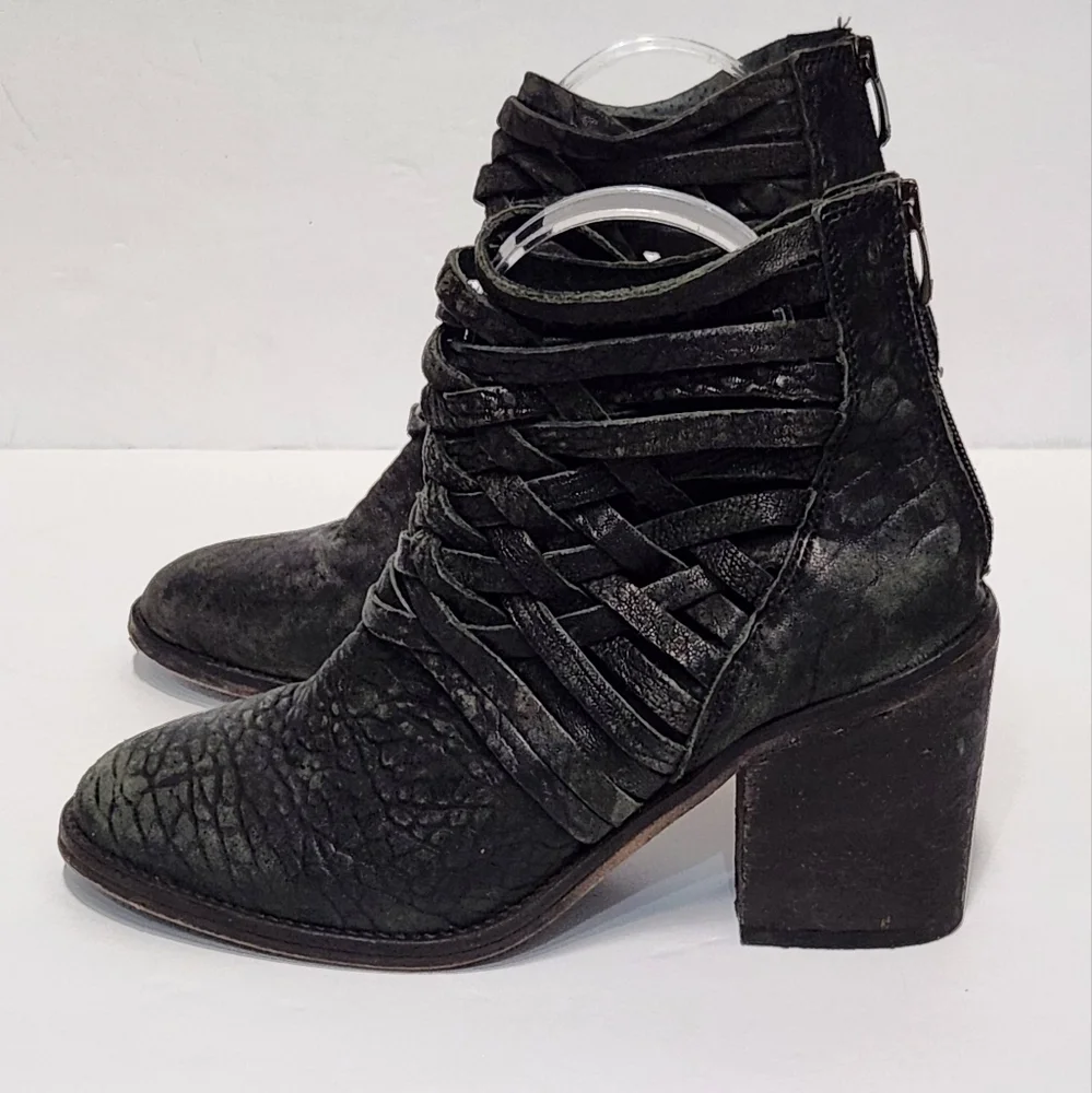 Free People Carrera‎ Heel Boot - Picture 4 of 11